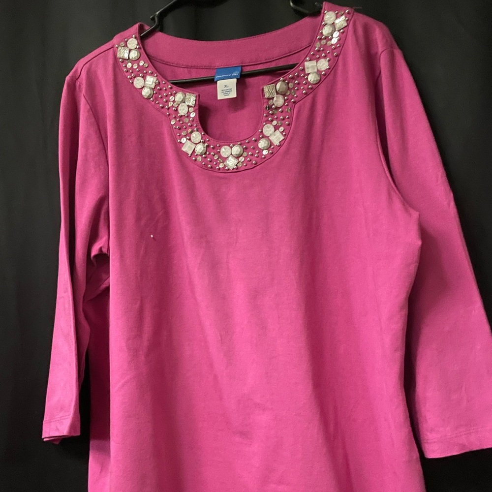Embellished lilac 3/4 a sleeve